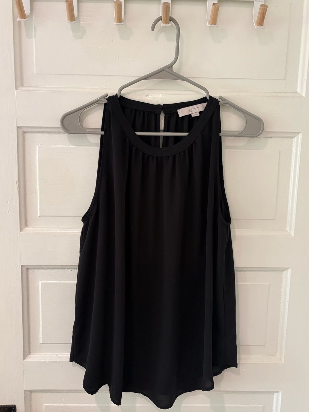 LOFT Black Sleeveless Gathered Neck Tank